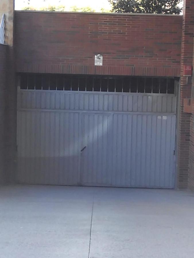 Apartamento Mota-2 Huca-Los Prados; Parking Y Wifi Gratis Oviédo Exterior foto
